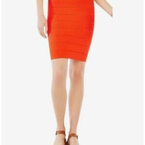 Women's BCBG Maxazia Bodycon Skirt Red‎ Size Small Form fit MSRP $387